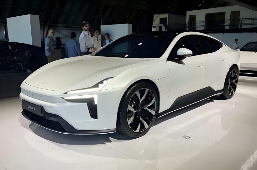 884 at gücünün maksimal gücü olan Polestar 5, sentyabr ayında Münhen Beynəlxalq Motor Şousunda rəsmi debüt edəcəkdir.